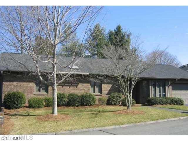 103 Briar Ridge Cir, Winston Salem, NC 27104