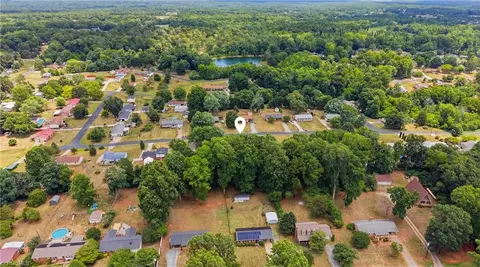 View/Area - 4041 Cresent Ave, Trinity, NC 27370 photo 3 of 3