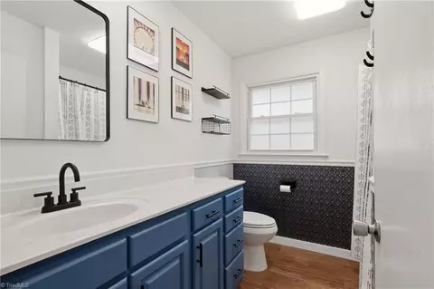 Bath - 4041 Cresent Ave, Trinity, NC 27370 photo 1 of 1