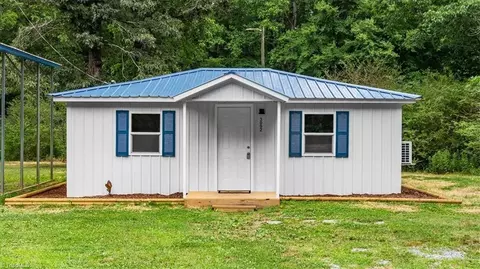 3092 Denton Rd, Denton, NC 27239 photo 2