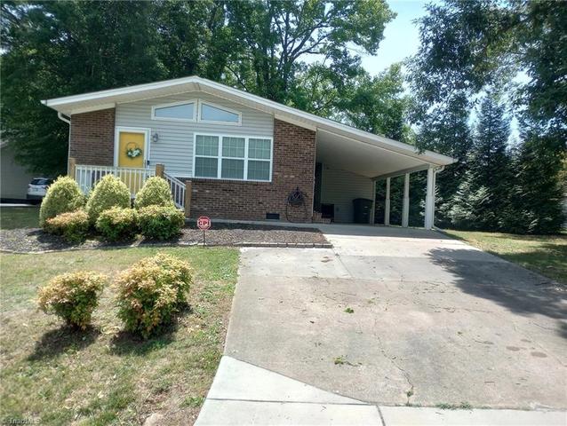 404 Northridge Dr, Eden, NC 27288