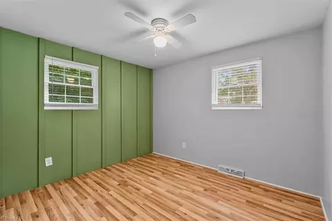 Bedroom - 5479 Kimberly Ln, Trinity, NC 27370 photo 6 of 8