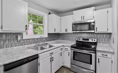 Kitchen - 5479 Kimberly Ln, Trinity, NC 27370 photo 2 of 2