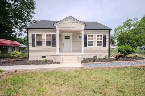 564 Mcdermott St, Asheboro, NC 27205