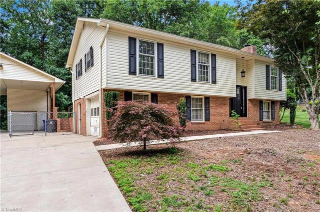 5220 Ashlyn Dr, Winston Salem, NC 27106