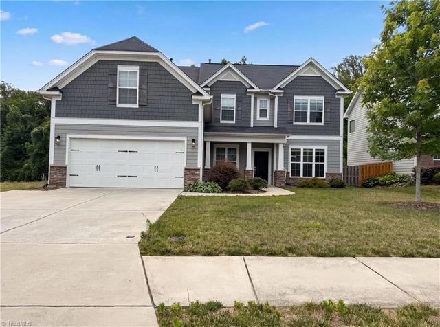 801 Blue Moon Ct, Greensboro, NC 27455