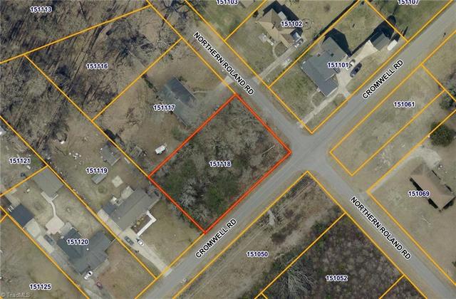 2900 Cromwell Rd, Greensboro, NC 27407