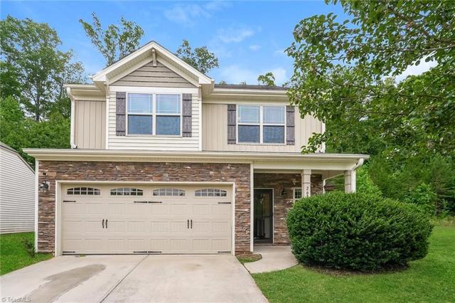 2633 Chari Park Ln, Walkertown, NC 27051