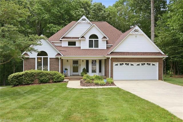 561 Mason Knoll Dr, Winston Salem, NC 27127