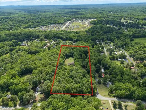 3505 Ivey Ln, Trinity, NC 27370 photo 5