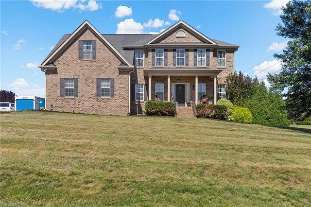 4003 Smith Ridge Ct, Colfax, NC 27235