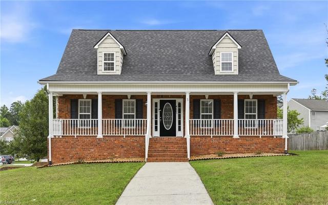 4603 Center Rock Ct, Winston Salem, NC 27127