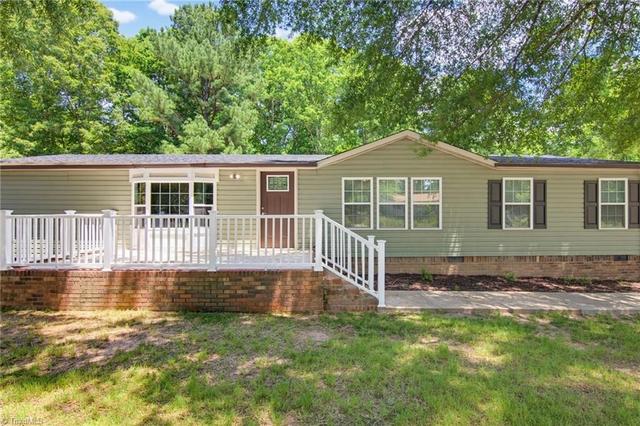 1059 Whitts Rd, Madison, NC 27025