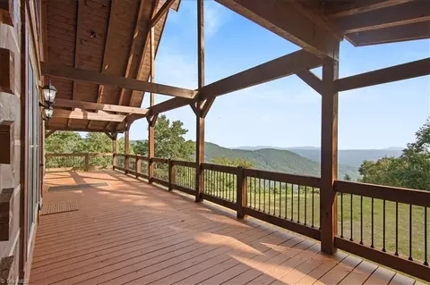 152 Hawk Pointe, Ararat, VA 24053 photo 6