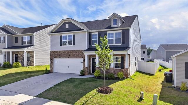 3208 Highlander Pt, Greensboro, NC 27405