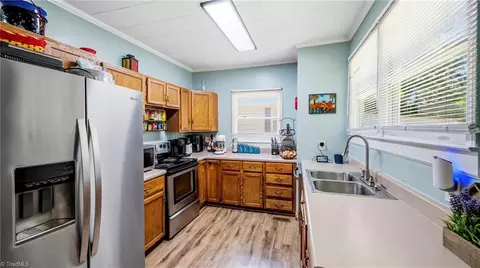 413 415 Dayton Ave E, High Point, NC 27262 photo 14