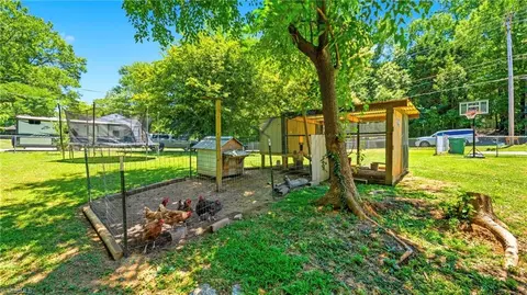 413 415 Dayton Ave E, High Point, NC 27262 photo 23
