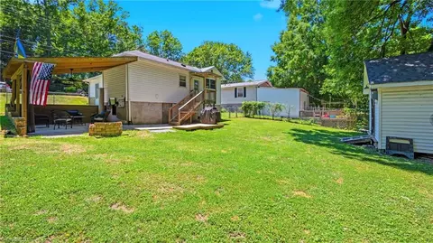 413 415 Dayton Ave E, High Point, NC 27262 photo 15