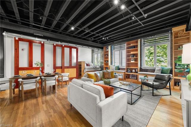 1 5th St W #204, Winston Salem, NC 27101