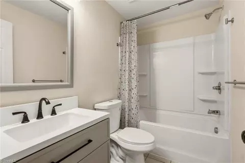 934 Forrest St, High Point, NC 27262 photo 17