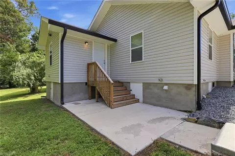 934 Forrest St, High Point, NC 27262 photo 25