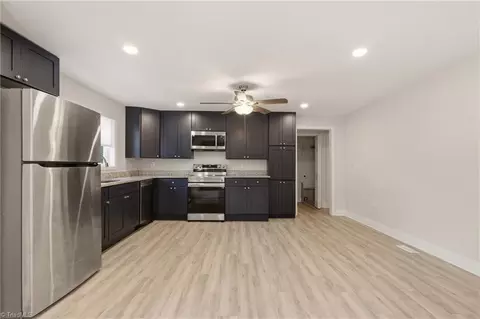 934 Forrest St, High Point, NC 27262 photo 9