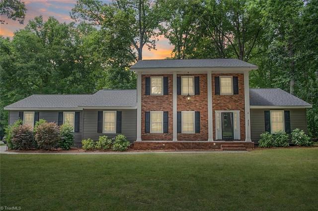 4007 Bradenton Dr, Greensboro, NC 27406