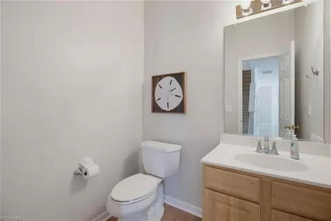 3706 Single Leaf Cir, High Point, NC 27265 photo 12