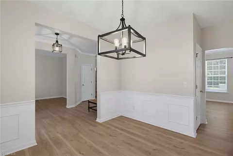 3706 Single Leaf Cir, High Point, NC 27265 photo 9