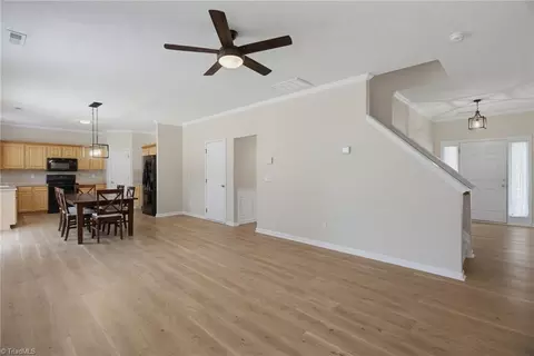 3706 Single Leaf Cir, High Point, NC 27265 photo 16
