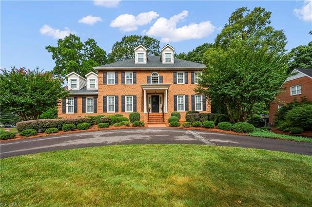 1000 Greenhurst Rd, Winston Salem, NC 27104
