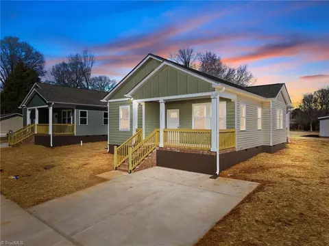 111 Earnhardt St E, Salisbury, NC 28144 photo 1