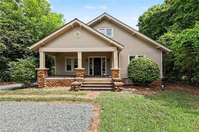 909 Burlington Ave, Gibsonville, NC 27249