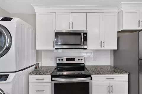 124 Manor Dr, High Point, NC 27260 photo 19