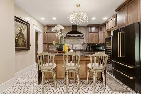 629 Mitchell Ave, Salisbury, NC 28144