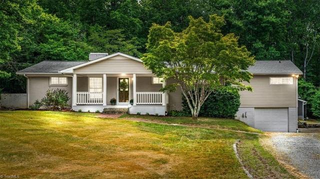 1100 Salem Lake Rd, Winston Salem, NC 27107