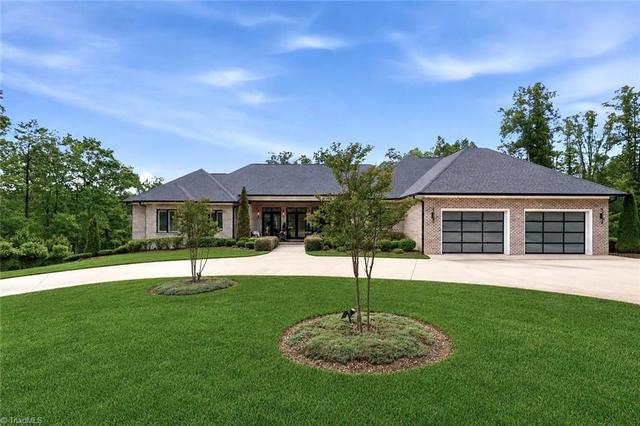 109 Wyncrest Ter, Mount Airy, NC 27030