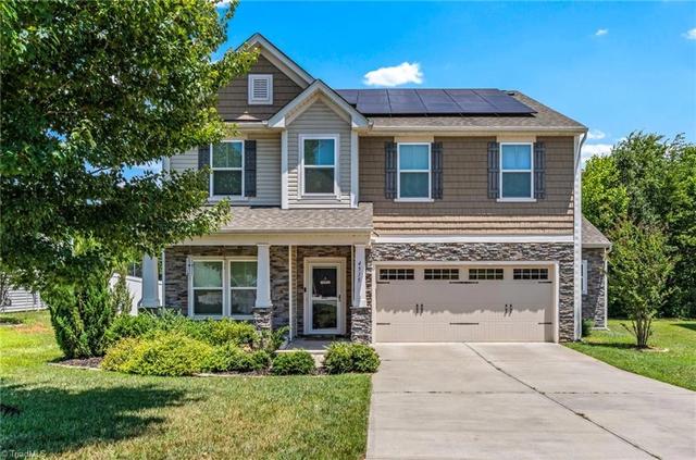 4515 Wedge Dr, Pfafftown, NC 27040