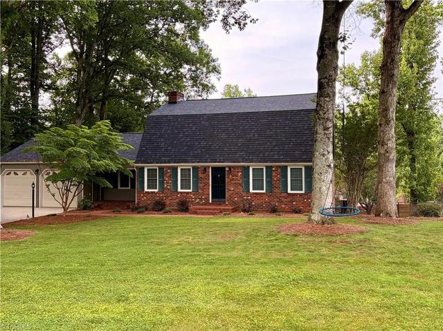 223 Knollwood Dr, Elkin, NC 28621