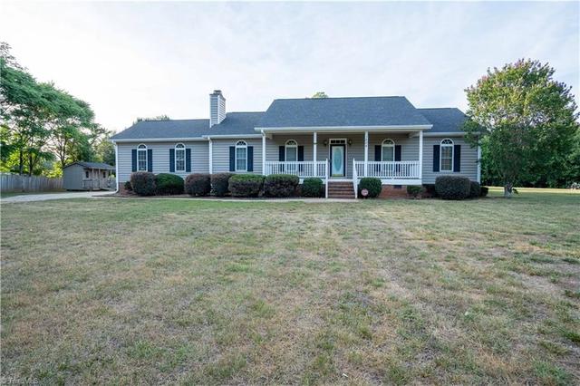 1504 Rankin Mill Rd, Greensboro, NC 27405