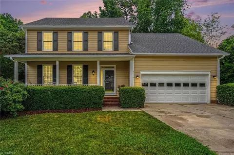 3116 Southhampton Dr, Jamestown, NC 27282