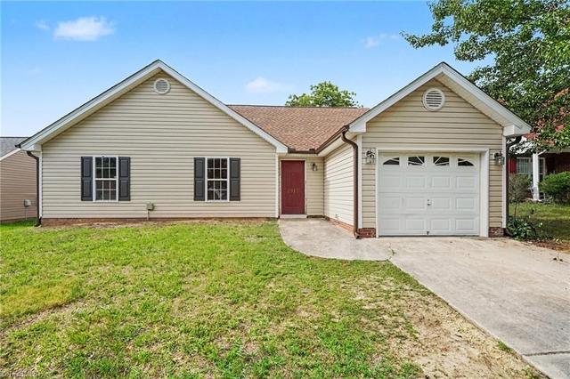 1917 Wheatfield Ct, Greensboro, NC 27405