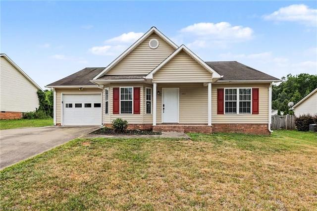 1613 Park Terrace Ln, Winston Salem, NC 27127