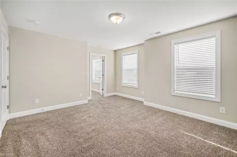 1462 Mayfair Dr, Conover, NC 28613 photo 17