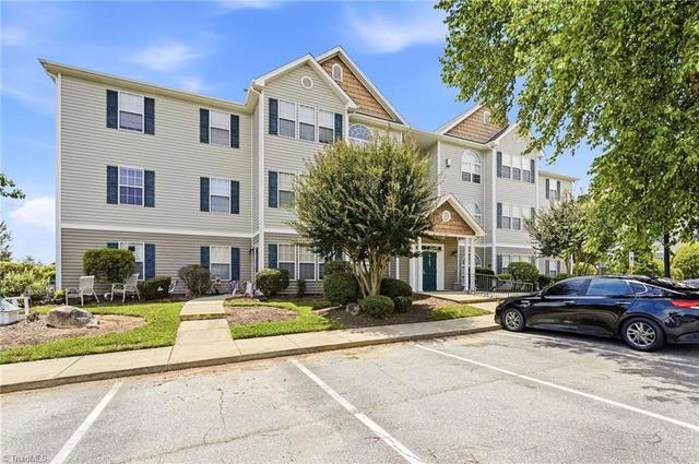 6105 Hedgecock Cir #2B, High Point, NC 27265