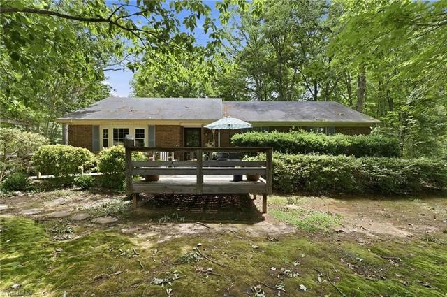 118 Honey Rd, Stokesdale, NC 27357