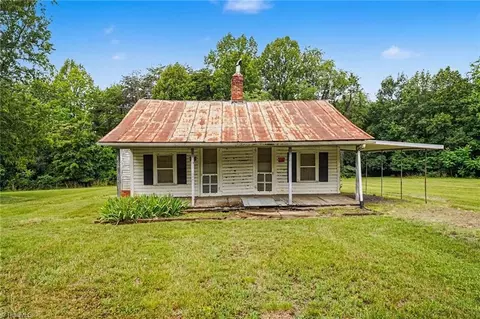 133 Mountain View Rd, King, NC 27021 photo 27