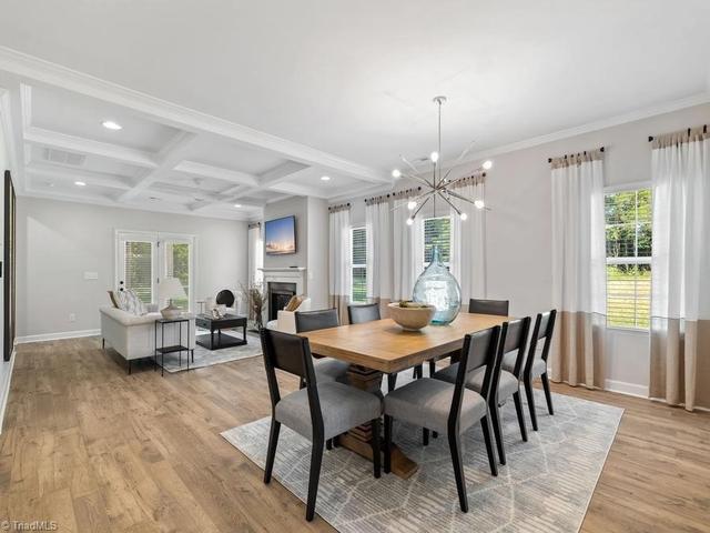 404 Beeson Ct, Clemmons, NC 27012