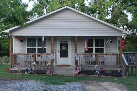 400 Weavil St, High Point, NC 27265