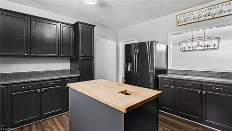 Kitchen - 5172 Payne St, Trinity, NC 27370 photo 2 of 4